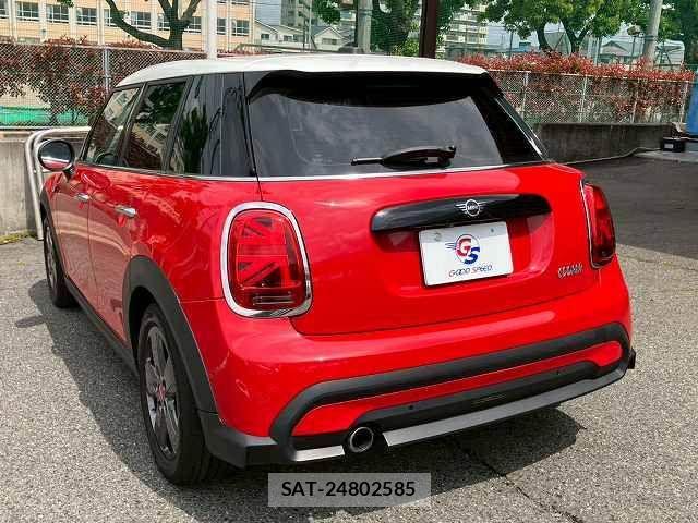 Bmw MINI 2023-10 6815928-14