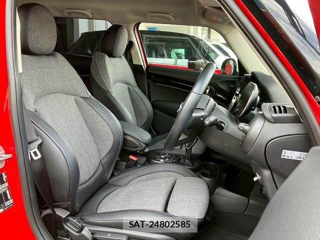 Bmw MINI 2023-10 6815928-16