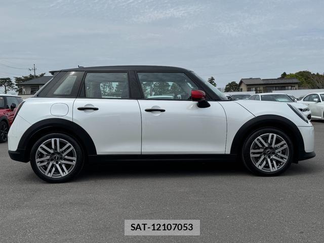 Bmw MINI 2024-12 6908422-8