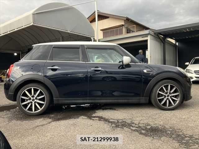 Bmw MINI 2020-08 7020895-15