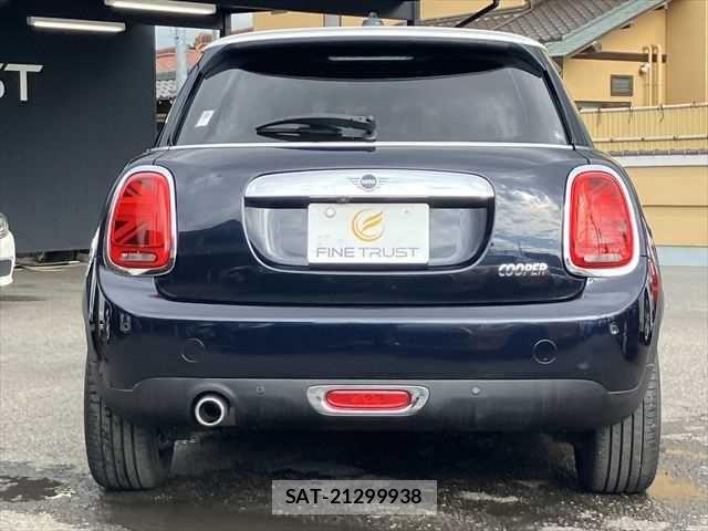 Bmw MINI 2020-08 7020895-17