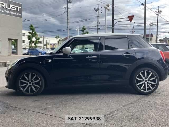 Bmw MINI 2020-08 7020895-19