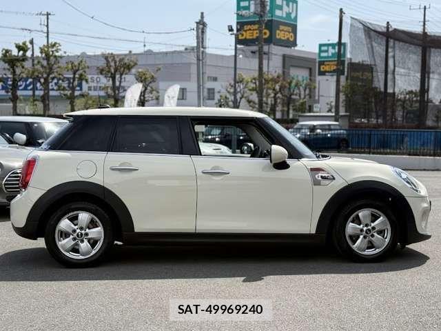 Bmw MINI 2019-08 7221763-15