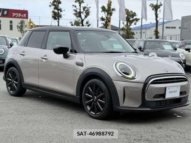 Bmw MINI 2022-04 7221773-14