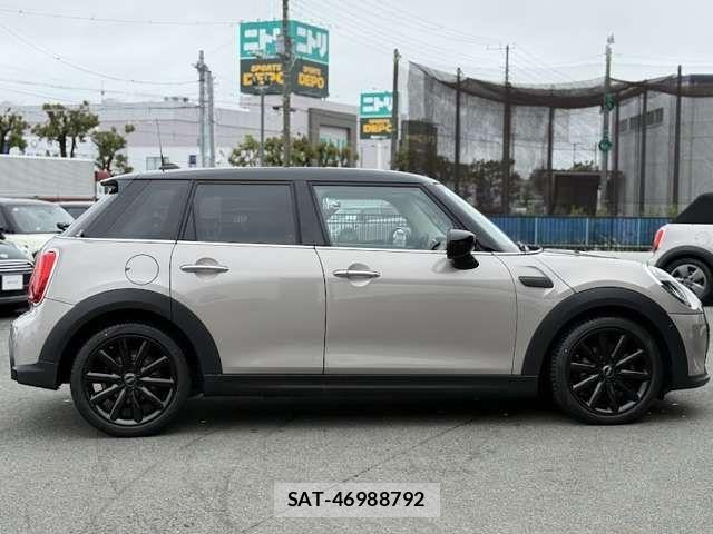 Bmw MINI 2022-04 7221773-15