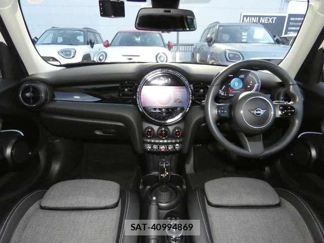 Bmw MINI 2023-03 7221774-8