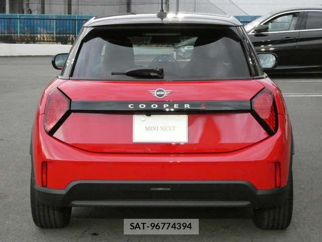 Bmw MINI 2025-11 7221780-13