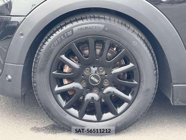 Bmw MINI 2019-04 7218059-9