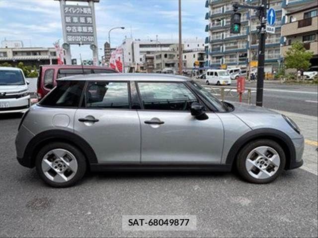 Bmw MINI 2024-11 7221779-14