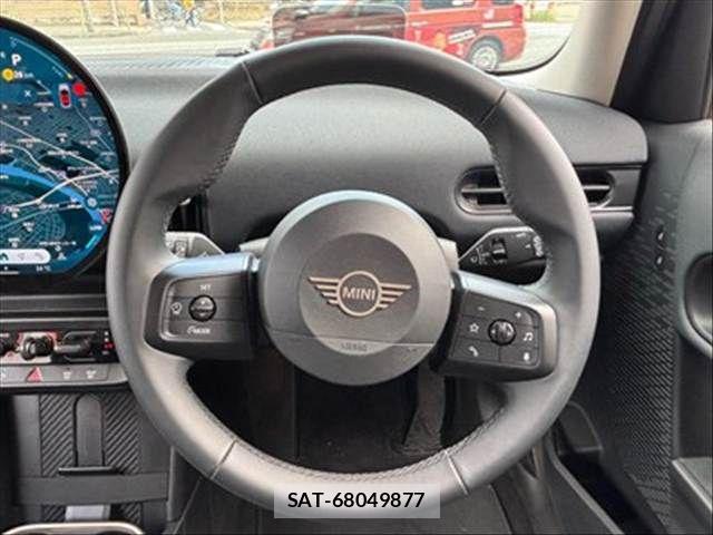 Bmw MINI 2024-11 7221779-22