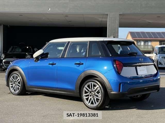 Bmw MINI 2025-04 7221776-18