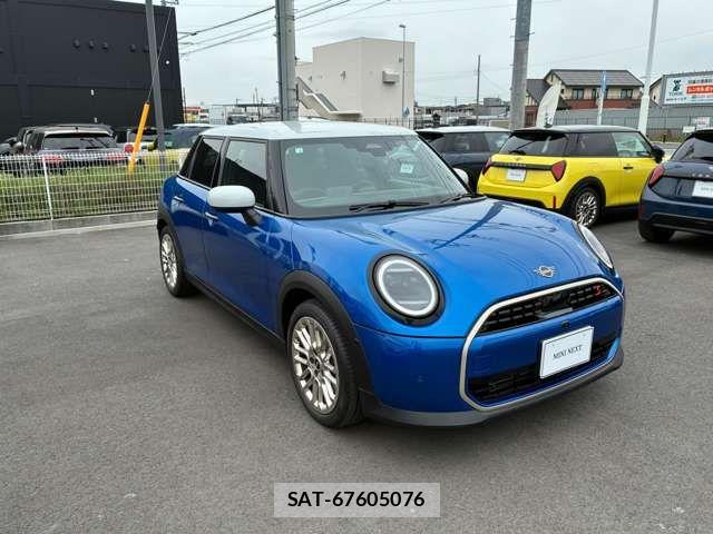 Bmw MINI 2026-01 7328381-2