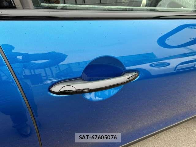 Bmw MINI 2026-01 7328381-8