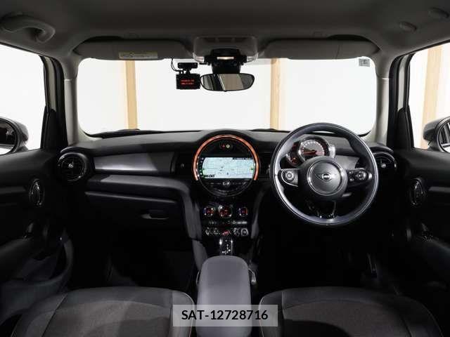 Bmw MINI 2020-01 7328382-3