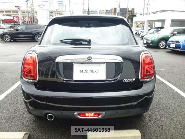 Bmw MINI 2018-06 7328385-18