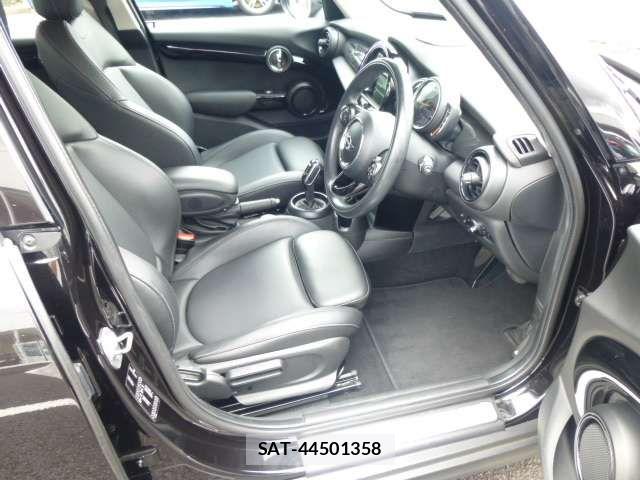 Bmw MINI 2018-06 7328385-4