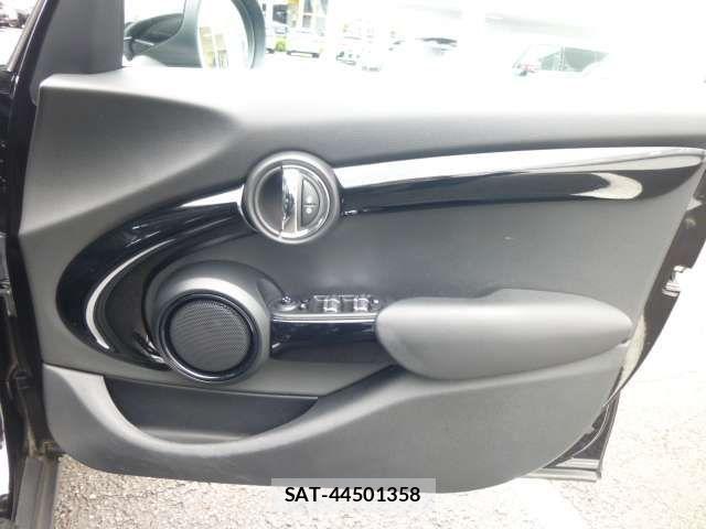 Bmw MINI 2018-06 7328385-5