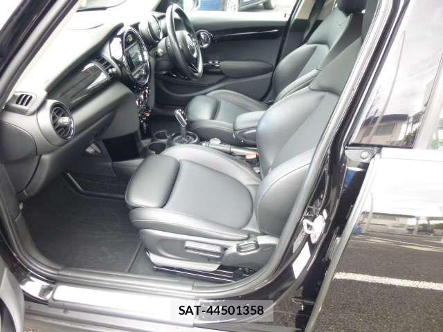 Bmw MINI 2018-06 7328385-8