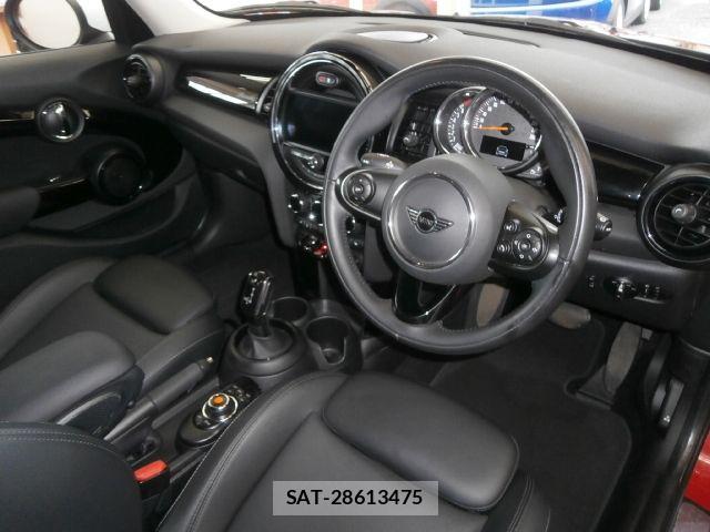 Bmw MINI 2021-03 7358754-19