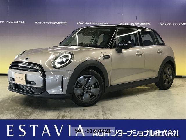 Bmw MINI 2022-06 7358749-0