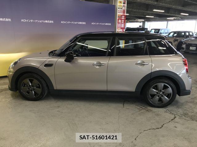 Bmw MINI 2022-06 7358749-3