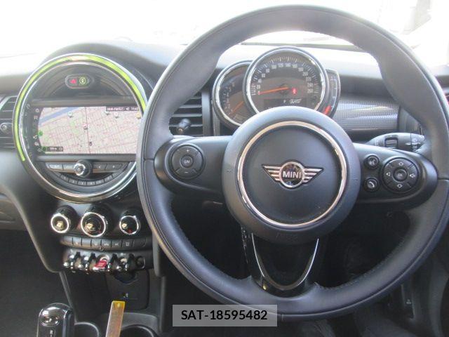 Bmw MINI 2020-12 7358753-27