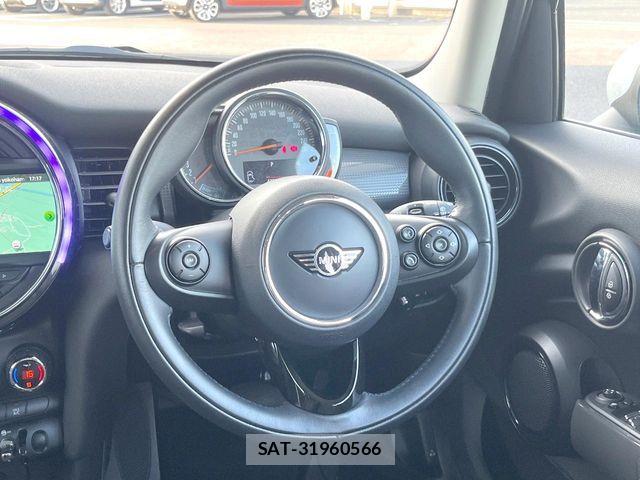 Bmw MINI 2018-11 7358751-9