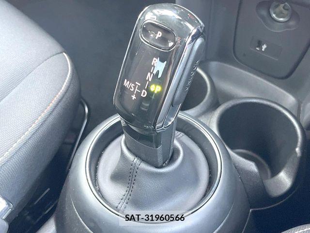 Bmw MINI 2018-11 7358751-10