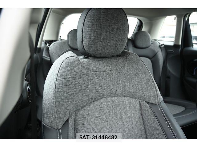 Bmw MINI 2022-10 7455803-18