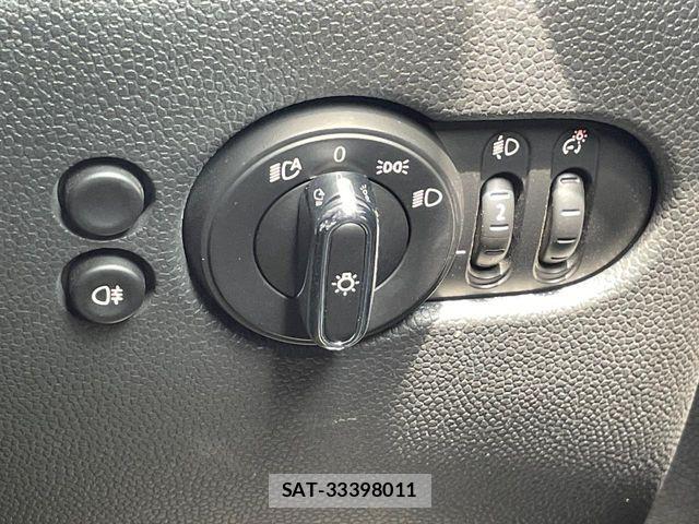 Bmw MINI 2021-08 7501530-6