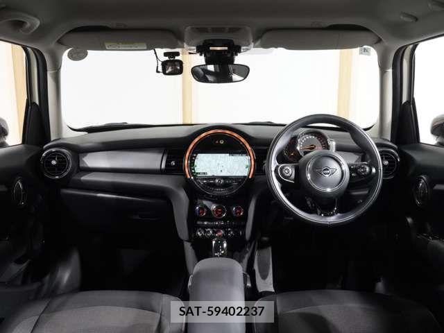 Bmw MINI 2020-04 7501528-3