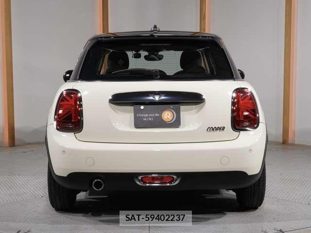 Bmw MINI 2020-04 7501528-8