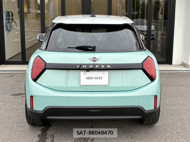 Bmw MINI 2025-11 7509210-6