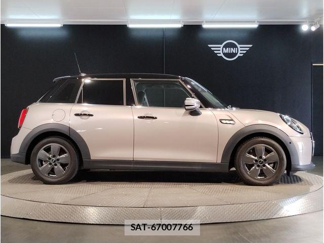 Bmw MINI 2022-05 7501524-3