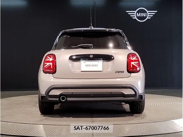 Bmw MINI 2022-05 7501524-5