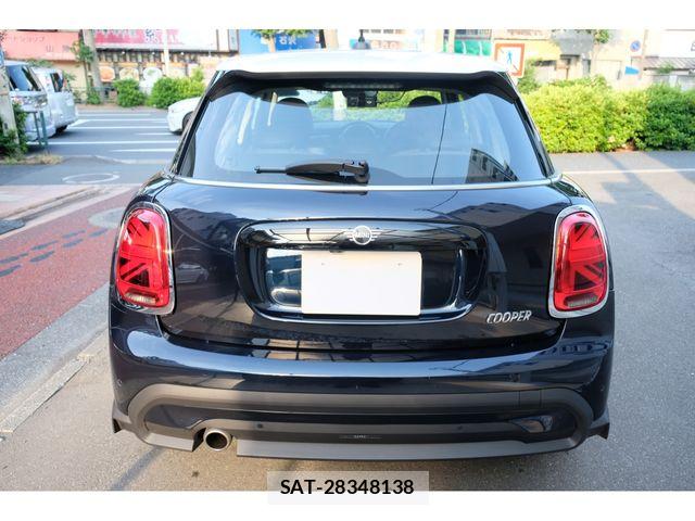 Bmw MINI 2021-11 7509213-8