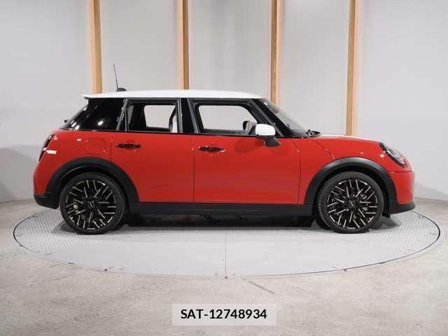 Bmw MINI 2026-01 7501522-22