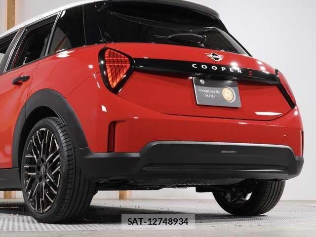 Bmw MINI 2026-01 7501522-26