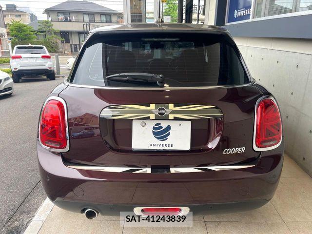 Bmw MINI 2018-11 7618091-12