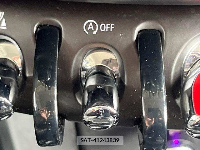 Bmw MINI 2018-11 7618091-18