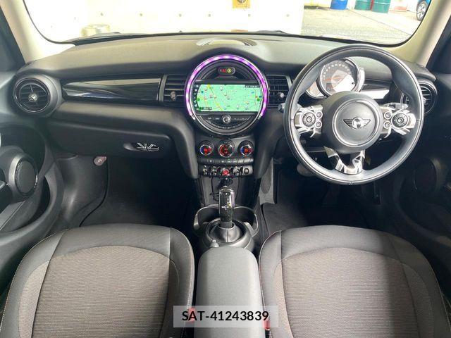 Bmw MINI 2018-11 7618091-1