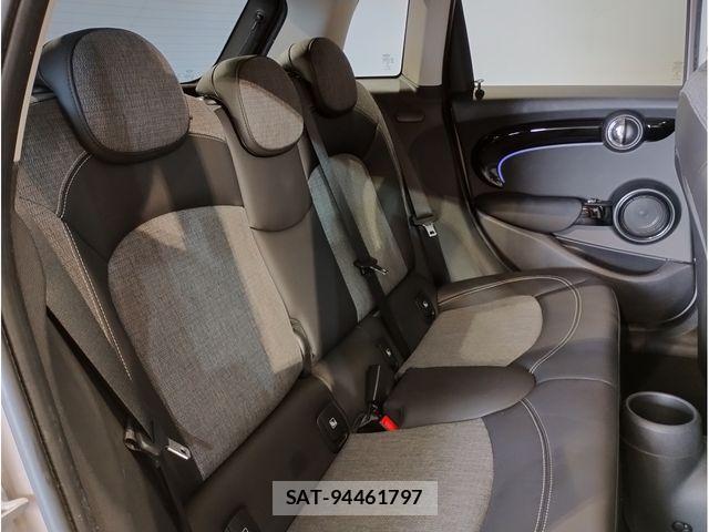 Bmw MINI 2023-04 7725682-11