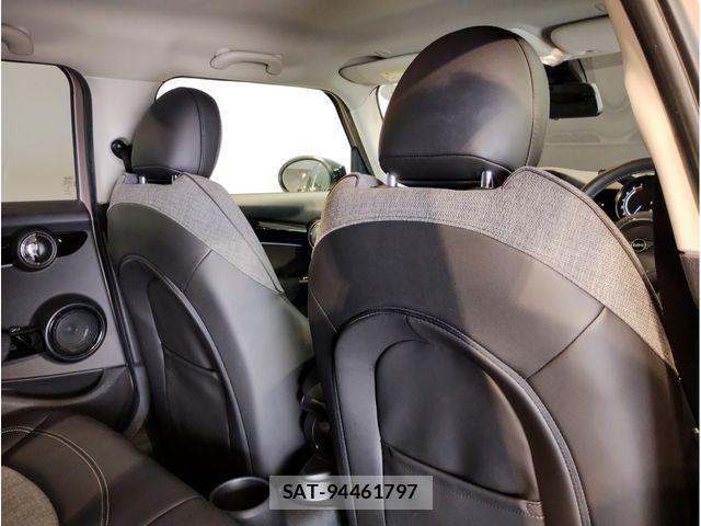 Bmw MINI 2023-04 7725682-12