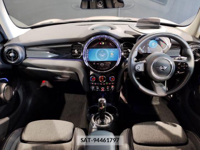 Bmw MINI 2023-04 7725682-1