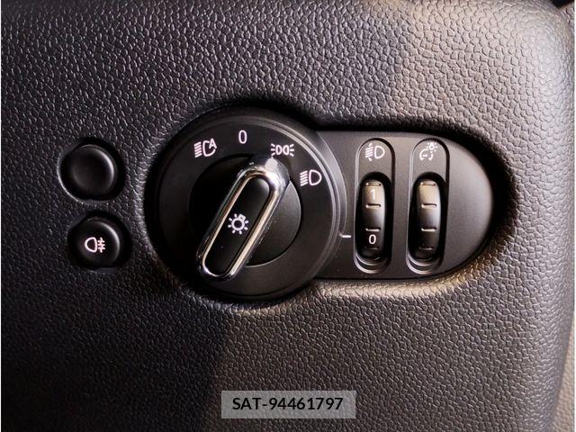 Bmw MINI 2023-04 7725682-20