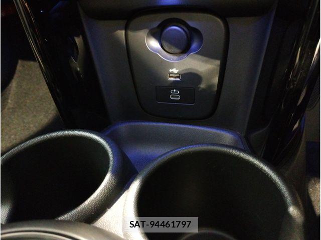 Bmw MINI 2023-04 7725682-24