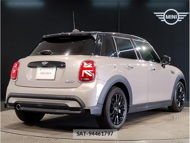 Bmw MINI 2023-04 7725682-2