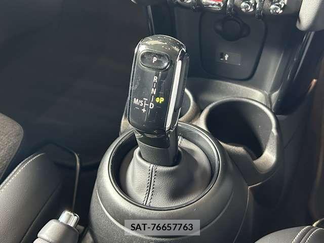 Bmw MINI 2022-05 7725693-10
