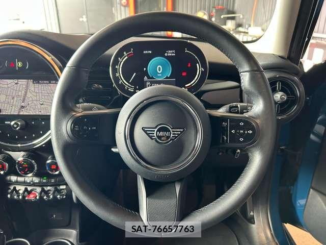 Bmw MINI 2022-05 7725693-18