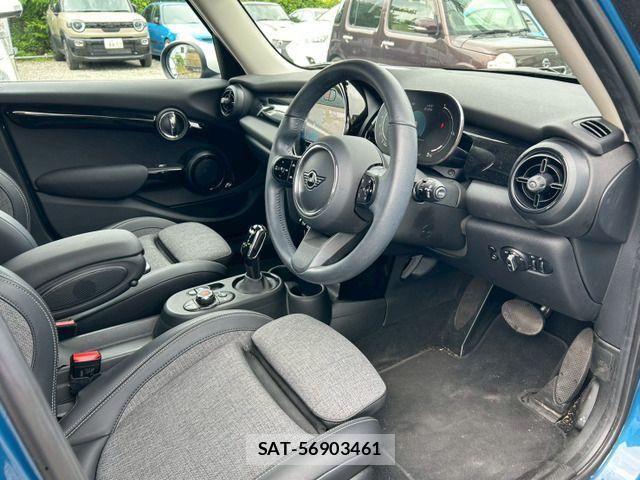 Bmw MINI 2021-07 7725690-9
